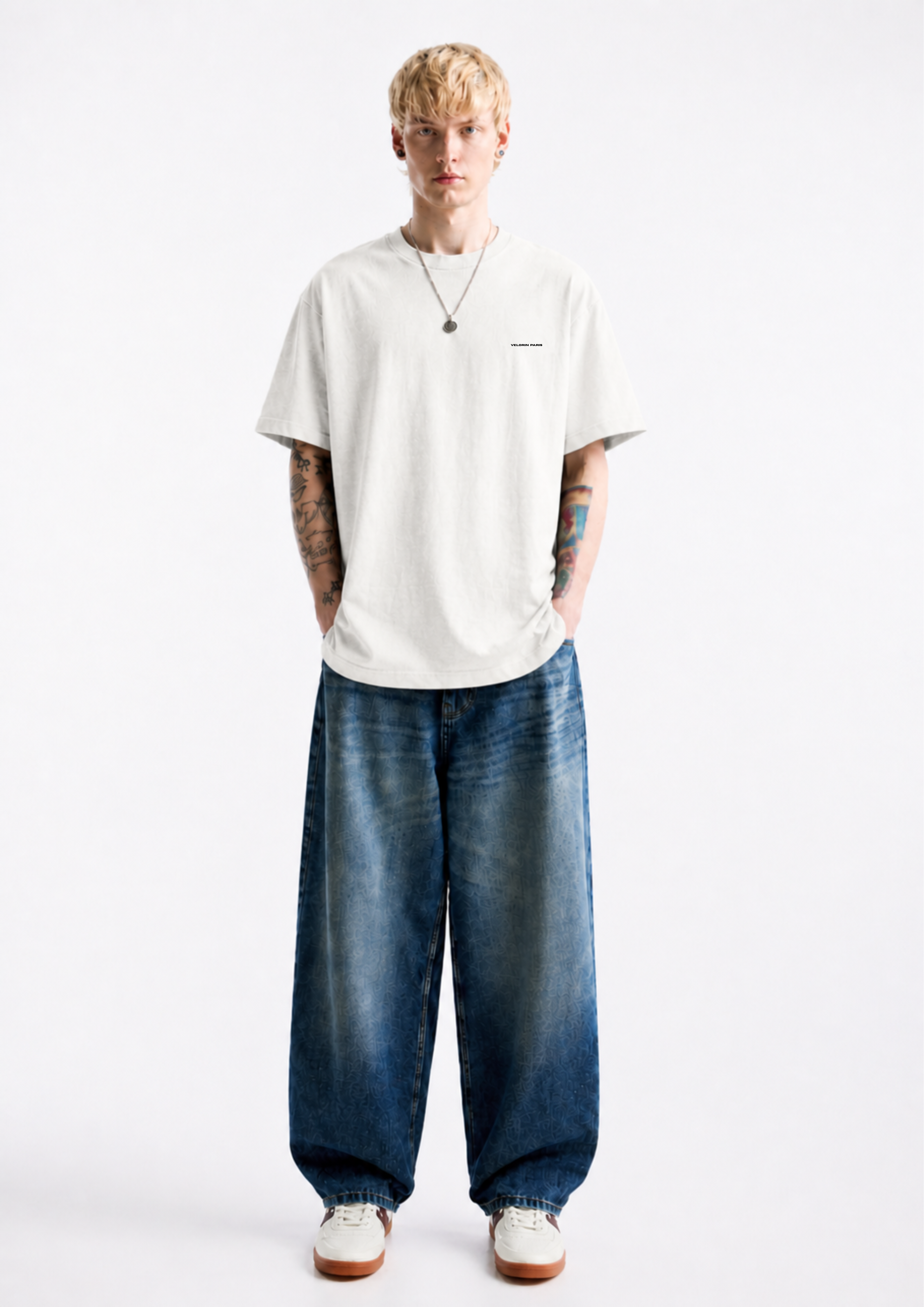SIGNATURE VELORIN PARIS OVERSIZED T-SHIRT