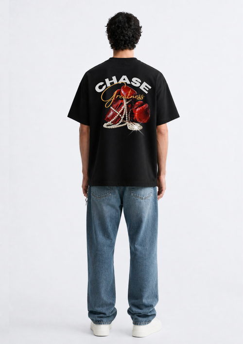 CAHSE GREATNESS - OVERSIZED T-SHIRT