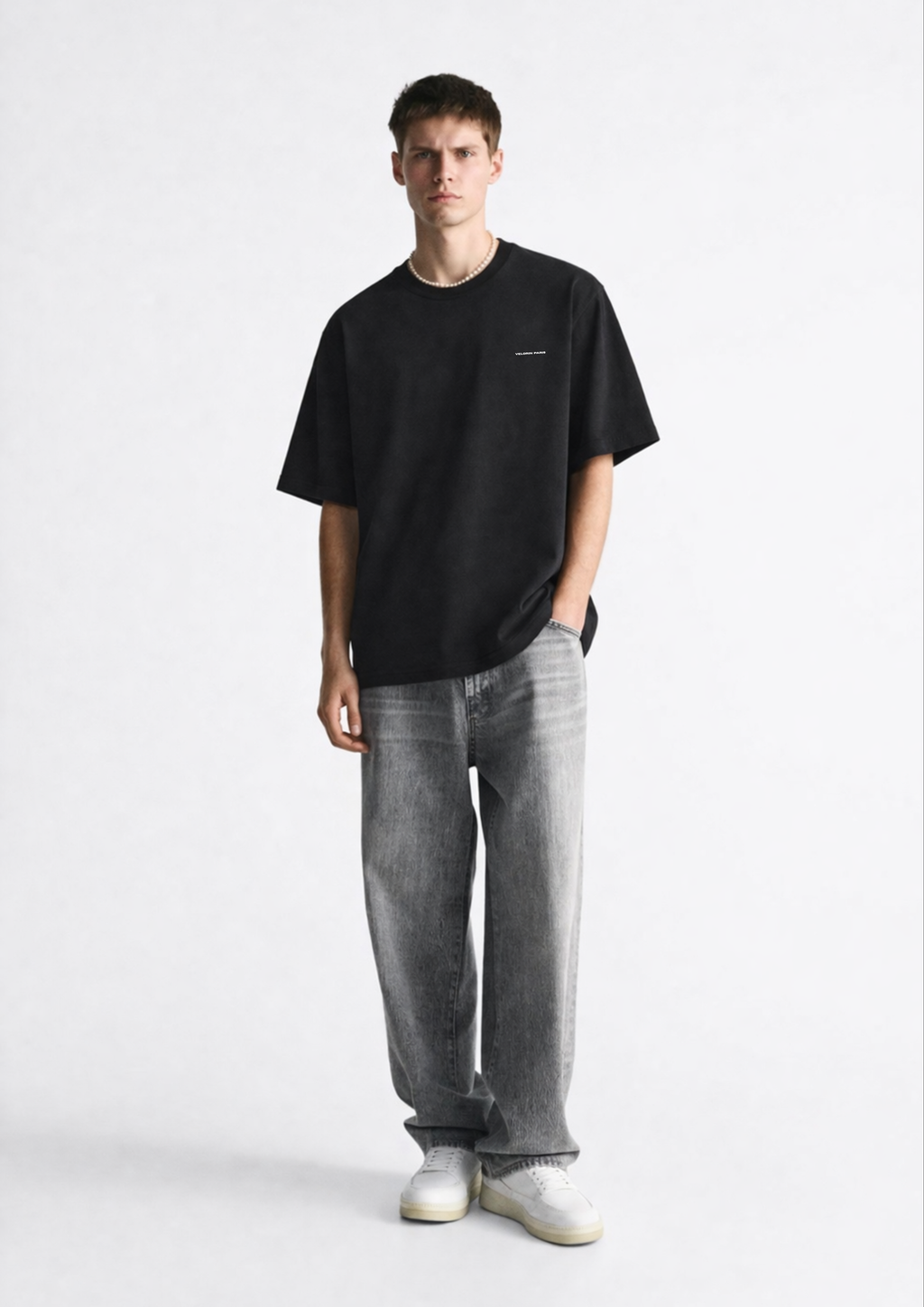 STILL B-ALL-IN  VELORIN PARIS OVERSIZED T-SHIRT