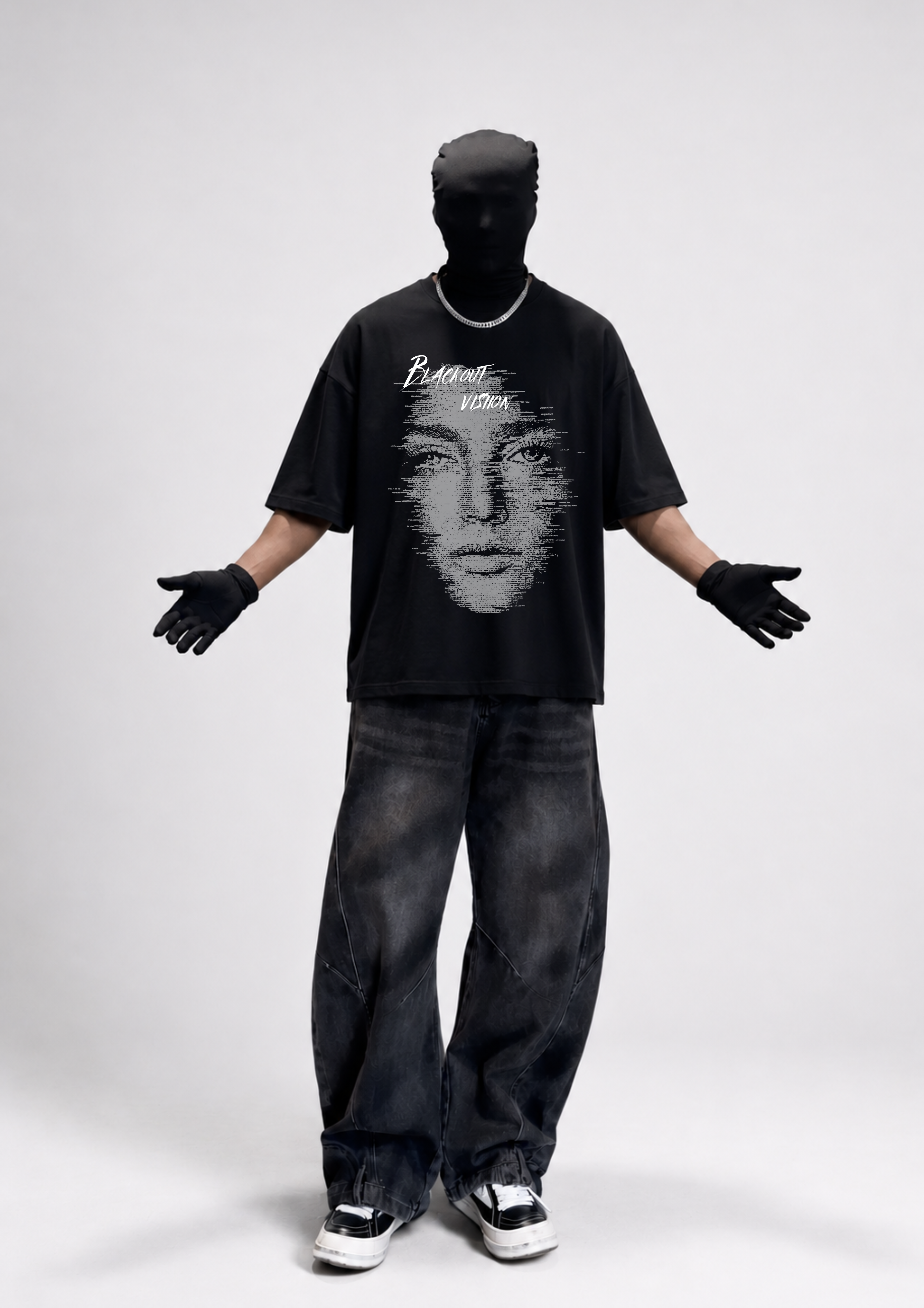 BLACKOUT VISION - VELORIN PARIS BLACK OVERSIZED T-SHIRT